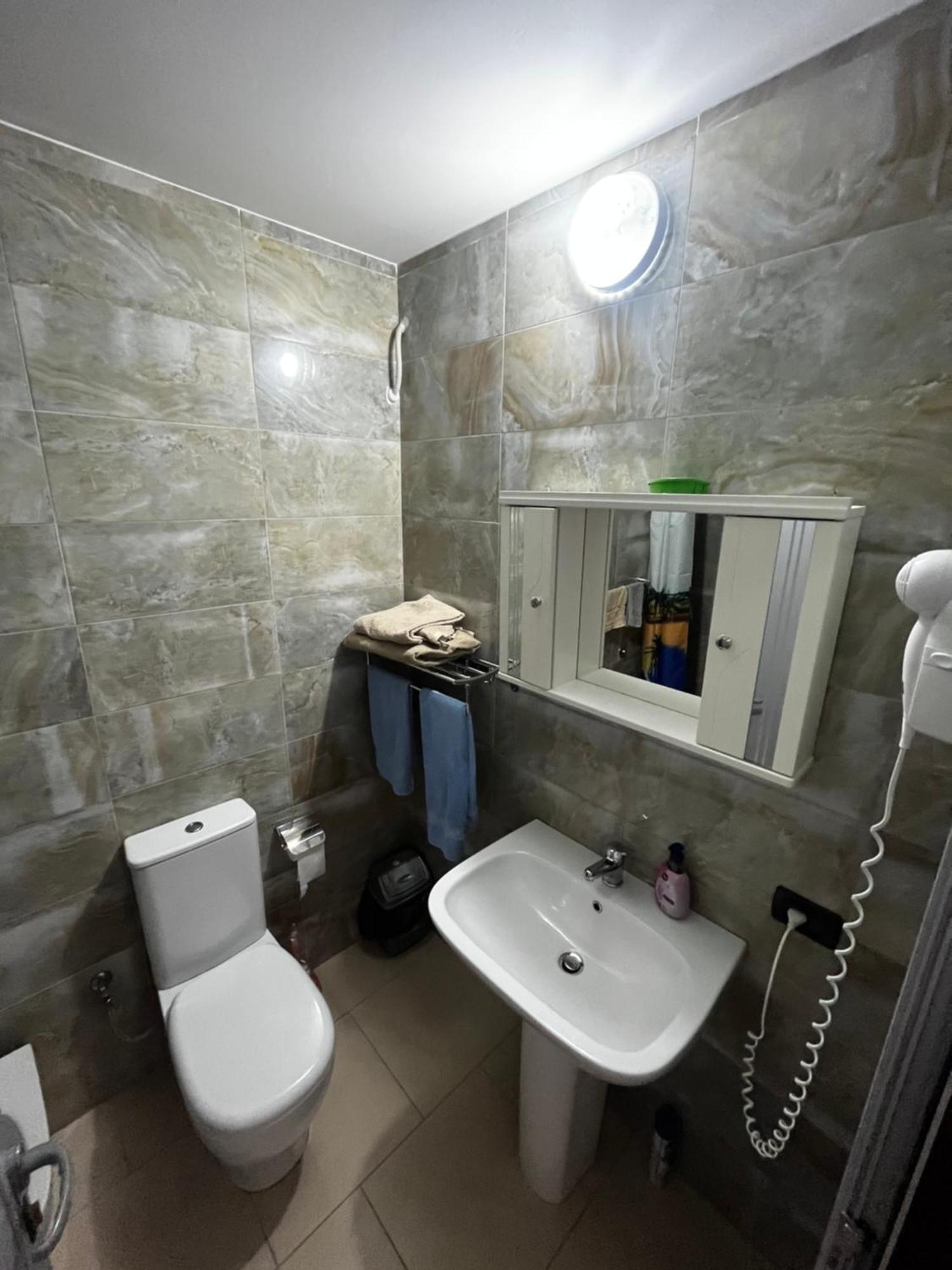 H&A Guest House 디비아커 외부 사진